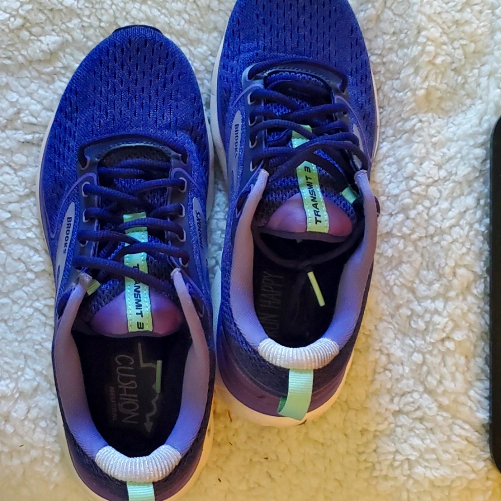 Brooks Transmit 3